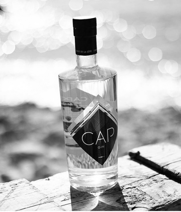 KICK START SUMMER WITH CAP GIN | GIVE CLASSIC GIN COCKTAILS THE RED CARPET TREATMENT