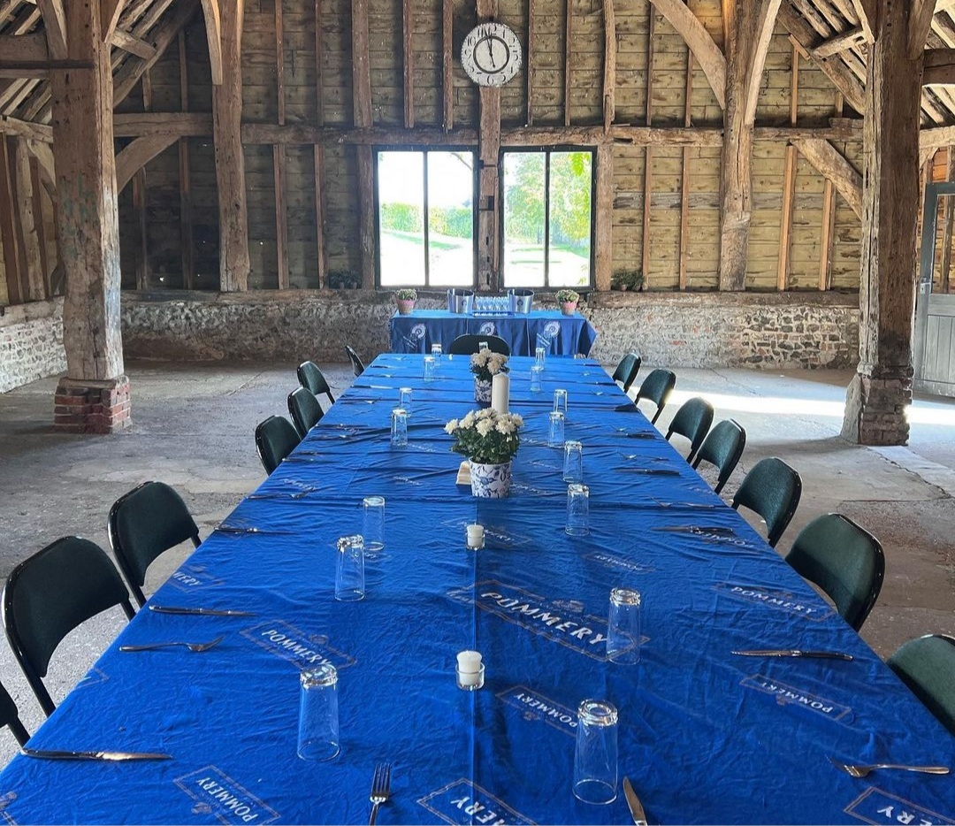 LOUIS POMMERY ENGLAND PRIVATE LUNCHEON TO CELEBRATE THE HARVEST AT PINGLESTONE ESTATE