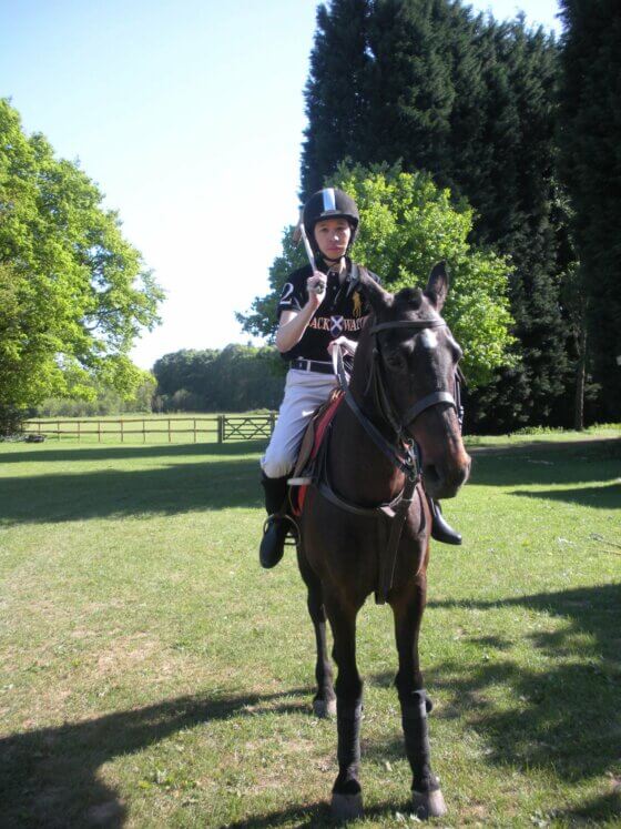 HEALING MY WAY TO VICTORY: A GUIDE TO RECOVERING FROM ANY SPORTS INJURY