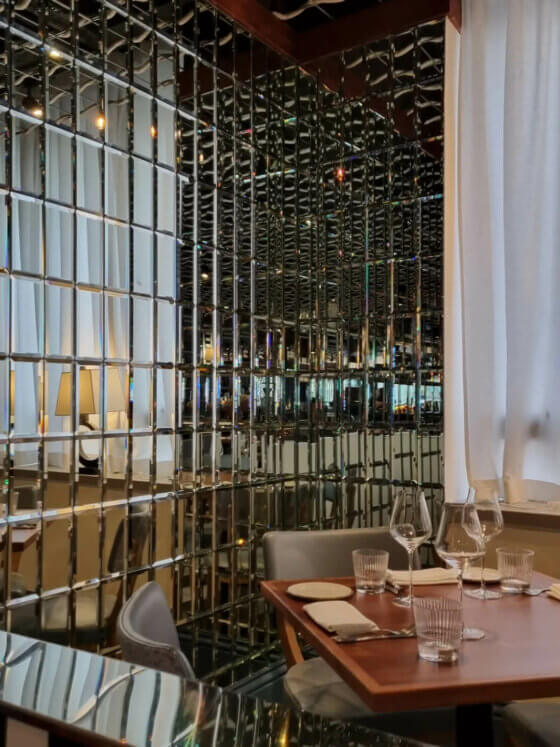 KANISHKA MAYFAIR FINE DINNING INDIAN CUISINE