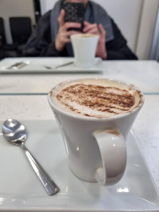 A SELF HELP GUIDE TO MANAGING STRESS AND ANXIETY IN YOU’RE DAILY 9-5