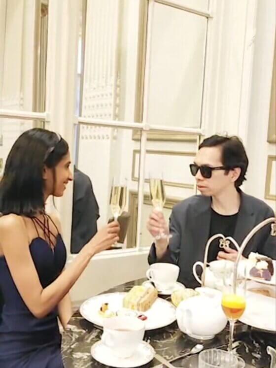 HOW DO LUXURY CONNOISSEURS LIKE TO SAVE MONEY