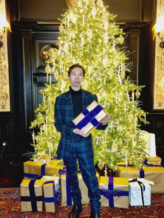 GIFT IDEAS FOR SOMEONE THAT HAS EVERYTHING