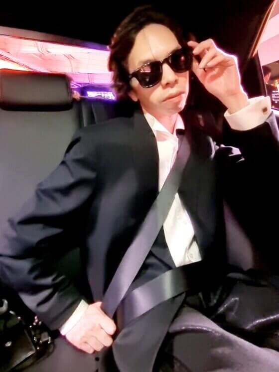 HOW TO GET AROUND IN STYLE