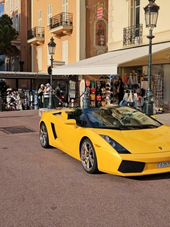 DETAILING SECRETS: THE FINISHING TOUCHES THAT MAKE YOUR CAR LOOK MAGAZINE-READY