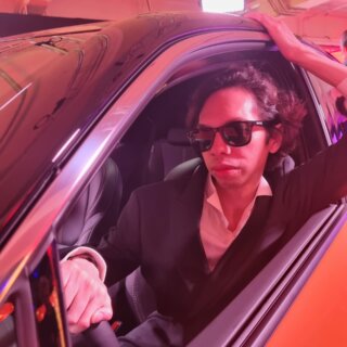 ADVICE FOR A STRESS-FREE CAR BUYING EXPERIENCE